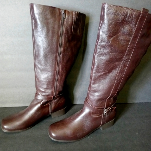 comfortview Shoes - Comfortview Women's Wide Width The Janis Wide Calf Leather Boot Tall Knee High -